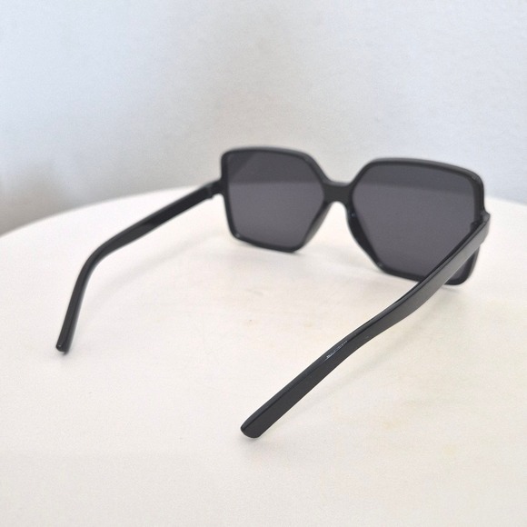 Oversized Square Black Sunglasses Retro 90s Y2K Statement Shades - Picture 7 of 10